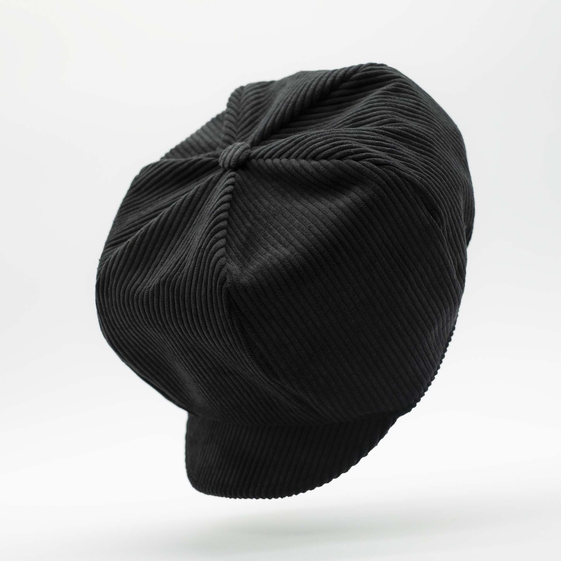 Rasta newsboy cap with visor for dreadlocks in anthracite gray corduroy and black lining