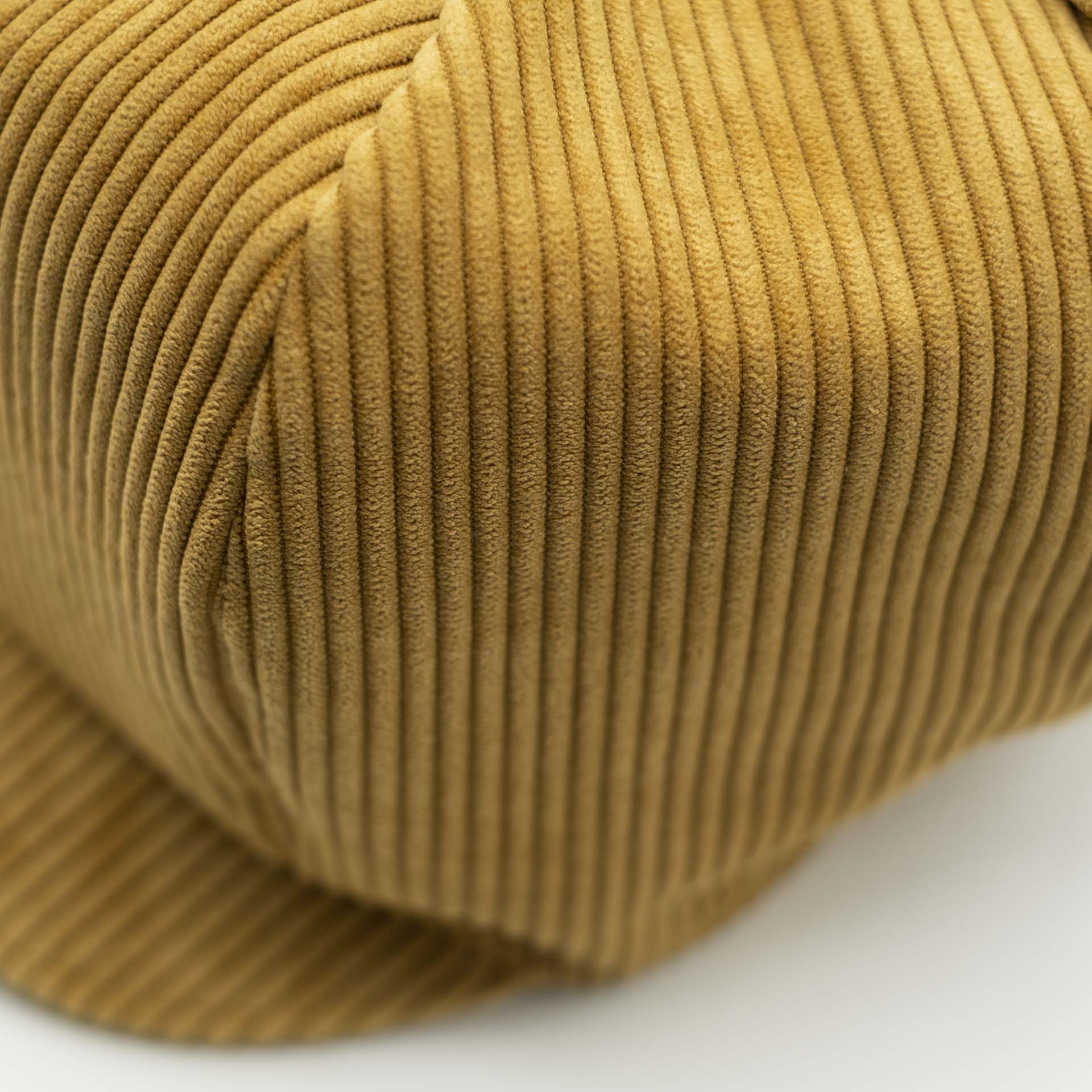 Rasta newsboy cap with visor for dreadlocks in camel corduroy and ecru lining